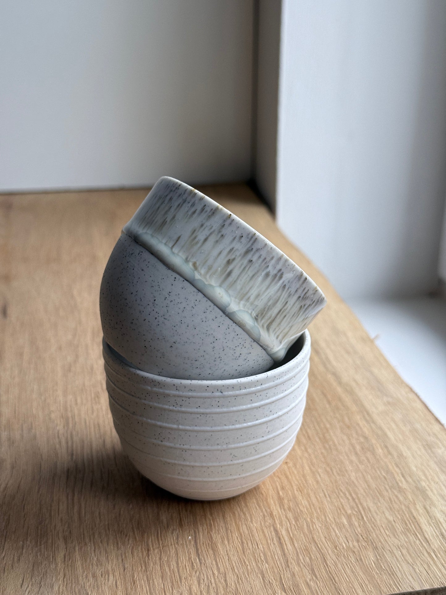 Cortado Cup, Light Stone Grey w/ glazed stripes (130 ml)